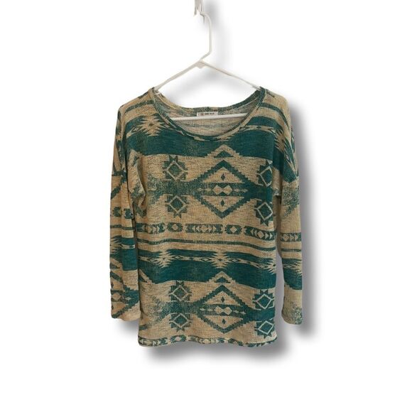Tribal Print Sweater  - Picture 2 of 9